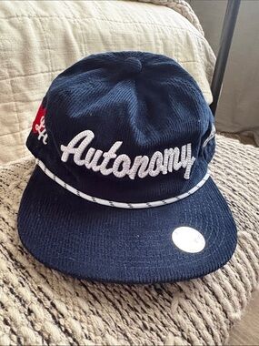 Nwt Navy Corduroy Cap with love LA Logo